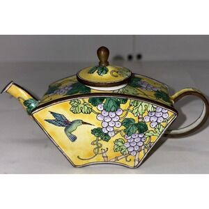 Kelvin Chen Miniature Teapot Enamel & Metal With Hummingbird‎ & Grapes  2000